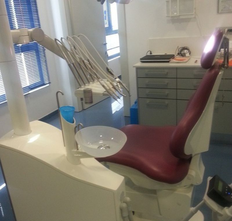 CENTRO ODONTOLÓGICO SERRANO OVIEDO