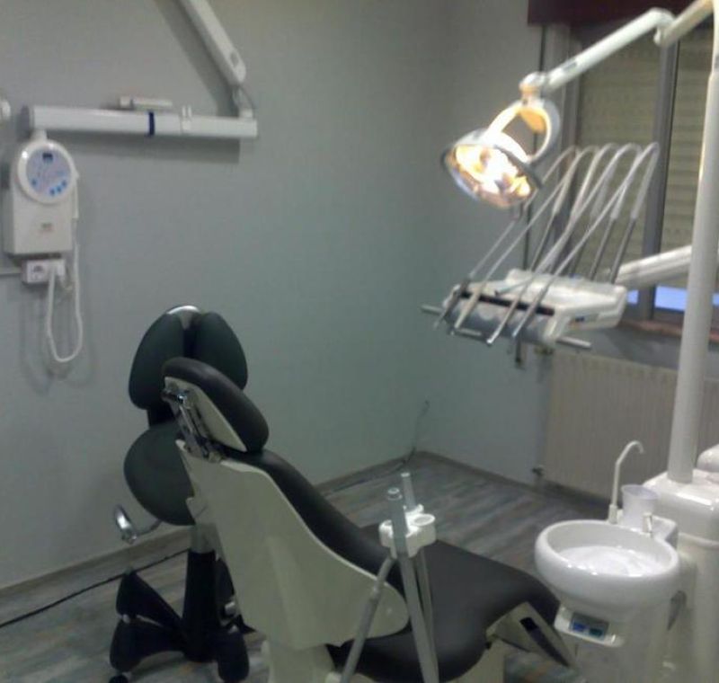 CLÍNICA DR. FRANCISCO FERNÁNDEZ MENÉNDEZ OVIEDO