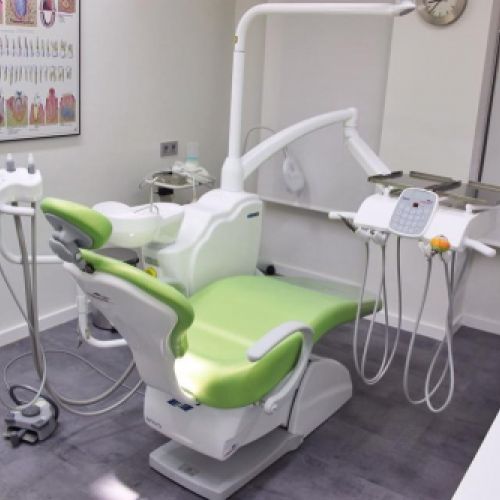 CLÍNICA DENTAL JOSÉ CARLOS GONZÁLEZ SUÁREZ AVILÉS